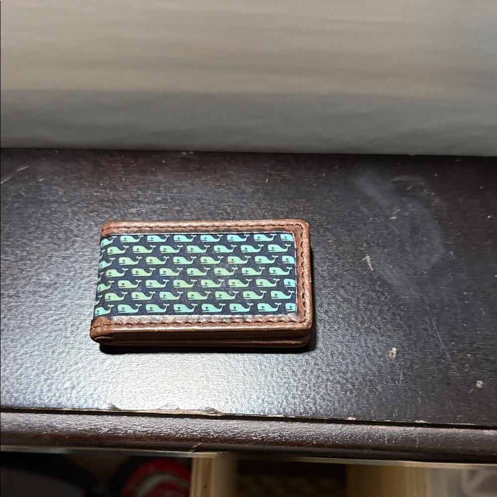 Vineyard vines money clip